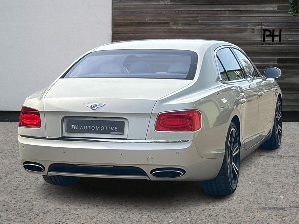 USED 2015 M BENTLEY FLYING SPUR 6.0 W12 Saloon 4dr Petrol Auto 4WD Euro 5 (625 ps) VENEERED REAR TABLES|HOMELINK