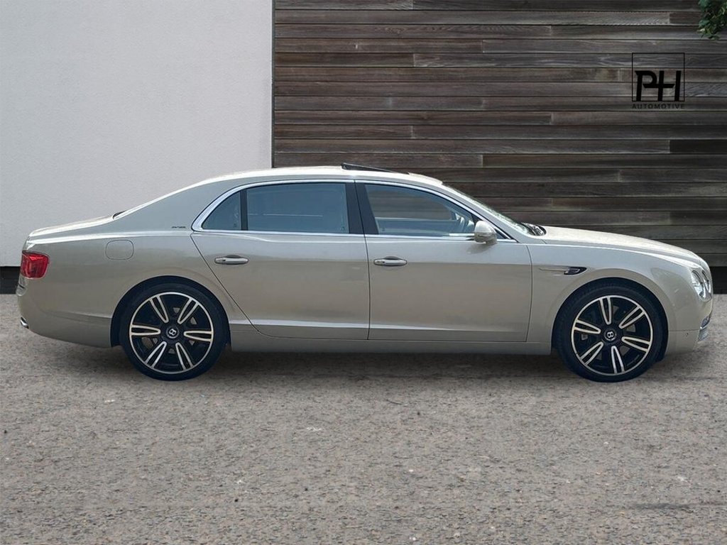 USED 2015 M BENTLEY FLYING SPUR 6.0 W12 Saloon 4dr Petrol Auto 4WD Euro 5 (625 ps) VENEERED REAR TABLES|HOMELINK