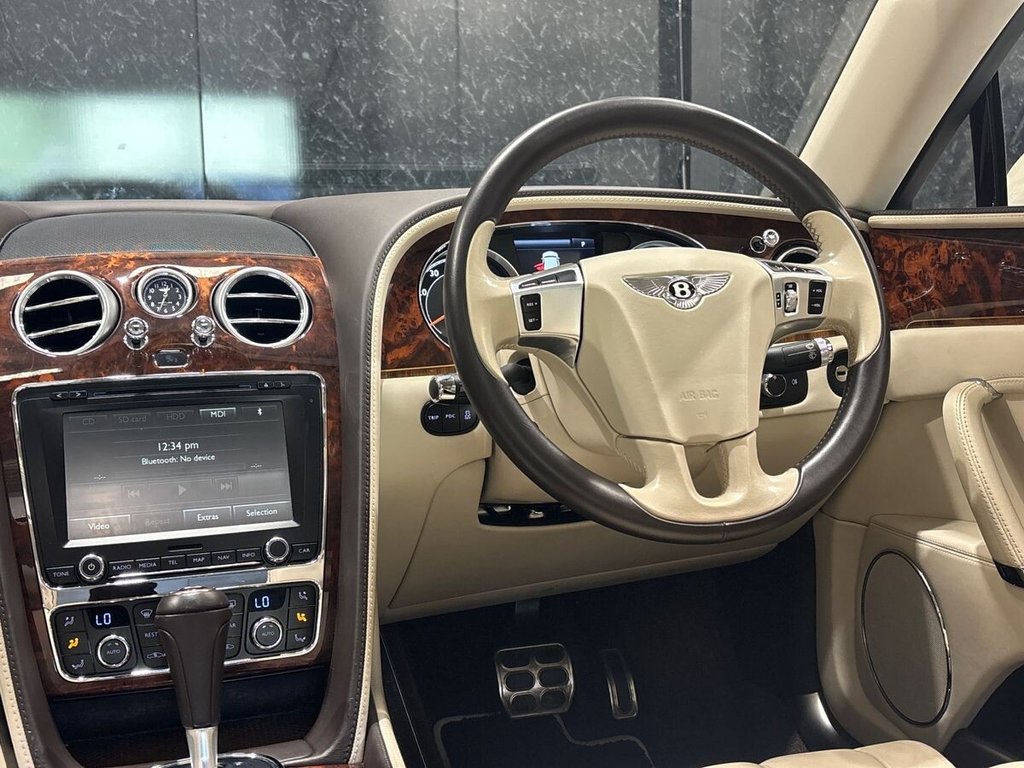 USED 2015 M BENTLEY FLYING SPUR 6.0 W12 Saloon 4dr Petrol Auto 4WD Euro 5 (625 ps) VENEERED REAR TABLES|HOMELINK
