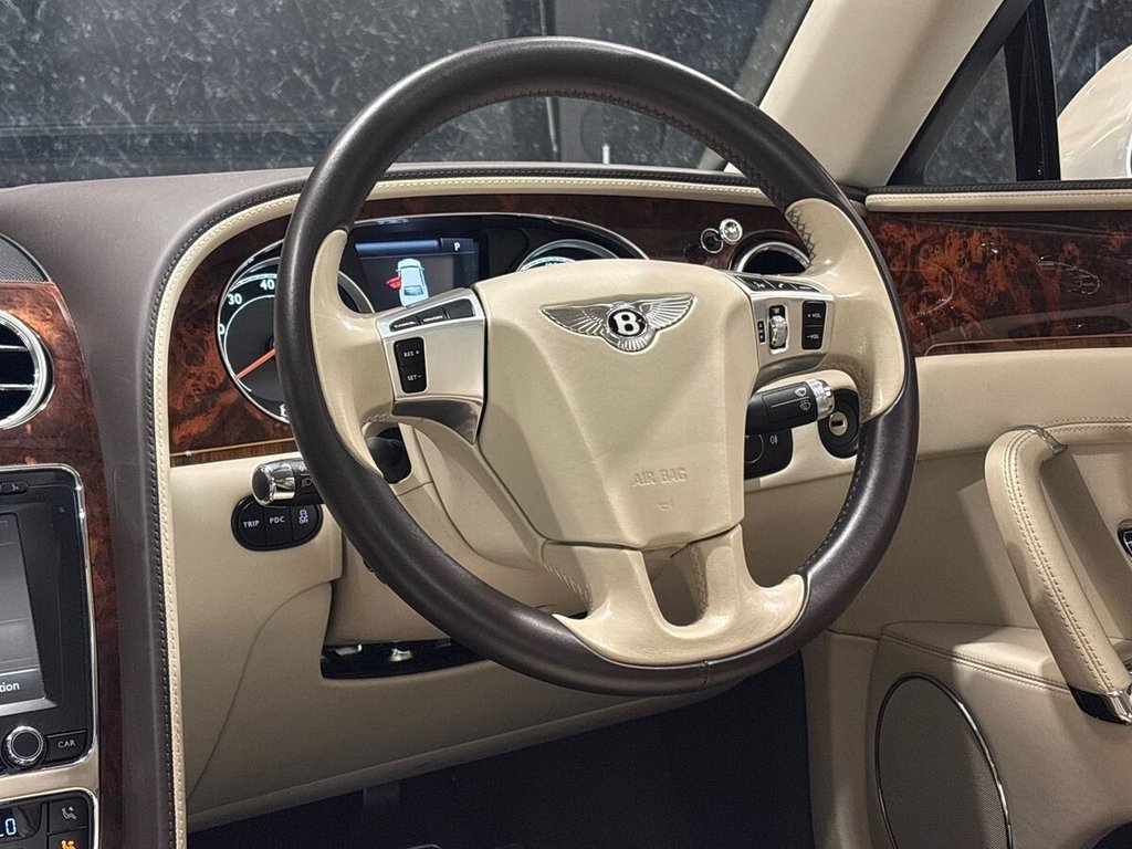 USED 2015 M BENTLEY FLYING SPUR 6.0 W12 Saloon 4dr Petrol Auto 4WD Euro 5 (625 ps) VENEERED REAR TABLES|HOMELINK