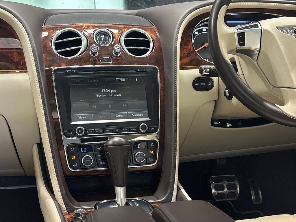 USED 2015 M BENTLEY FLYING SPUR 6.0 W12 Saloon 4dr Petrol Auto 4WD Euro 5 (625 ps) VENEERED REAR TABLES|HOMELINK