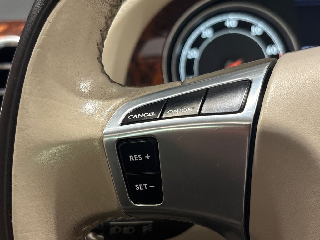 USED 2015 M BENTLEY FLYING SPUR 6.0 W12 Saloon 4dr Petrol Auto 4WD Euro 5 (625 ps) VENEERED REAR TABLES|HOMELINK