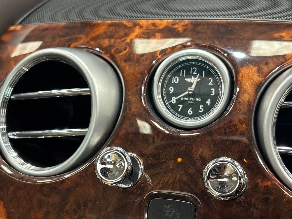 USED 2015 M BENTLEY FLYING SPUR 6.0 W12 Saloon 4dr Petrol Auto 4WD Euro 5 (625 ps) VENEERED REAR TABLES|HOMELINK
