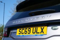 USED 2019 69 LAND ROVER DISCOVERY SPORT 2.0 D180 MHEV SE SUV 5dr Diesel Auto 4WD Euro 6 (s/s) (180 ps) EIGER GREY METALLIC PAINTWORK + SUNROOF + REVERSE CAMERA + CARPLAY