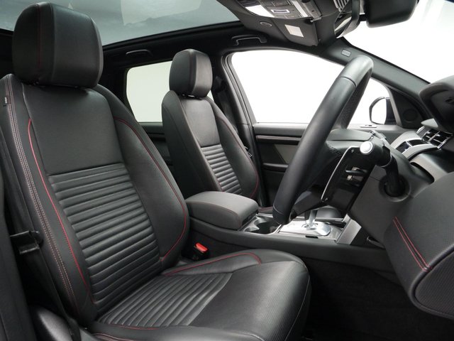 View our LAND ROVER DISCOVERY SPORT