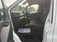 USED 2023 23 RENAULT TRAFIC 2.0 dCi Blue SL28 Business Panel Van 5dr Diesel Manual L1 H1 Euro 6 (s/s) (130 ps) LOW MILES / 6 MONTHS WARRANTY