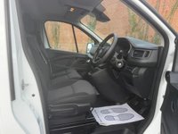 USED 2023 23 RENAULT TRAFIC 2.0 dCi Blue SL28 Business Panel Van 5dr Diesel Manual L1 H1 Euro 6 (s/s) (130 ps) LOW MILES / 6 MONTHS WARRANTY