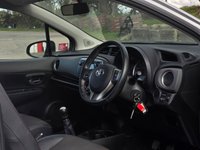 USED 2013 62 TOYOTA YARIS 1.33 Dual VVT-i Trend Hatchback 3dr Petrol Manual Euro 5 (101 ps) FSH|LOWOWNERS|6MWARRANTY|ULEZ