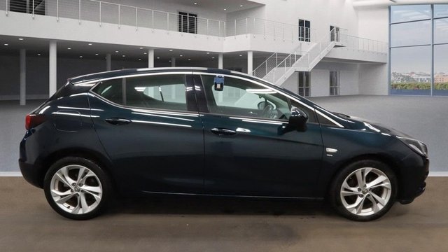 2017 VAUXHALL ASTRA - Photo 6