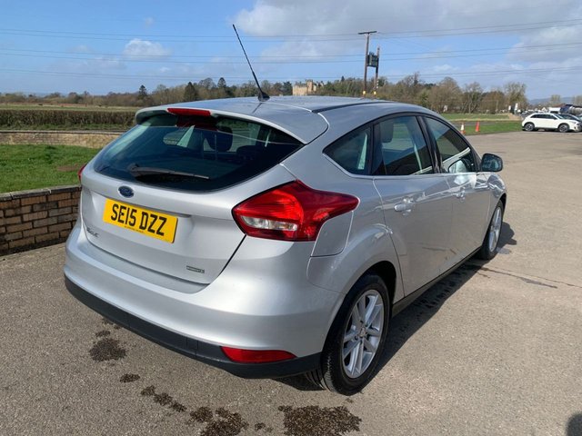 2015 FORD FOCUS - Photo 4