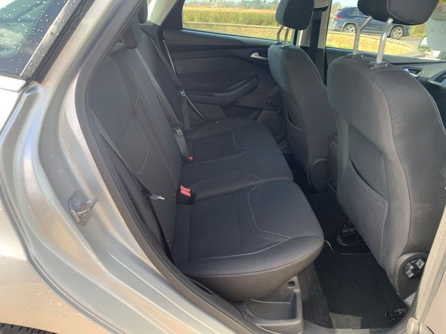 2015 FORD FOCUS - Photo 9