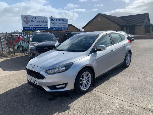 2015 FOCUS 1.0T ECOBOOST ZETEC HATCHBACK 5DR PETROL MANUAL EURO 6 S S 125... photo