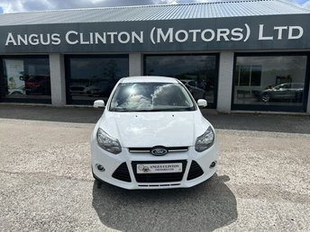 2014 FORD FOCUS 1.6 Zetec Hatchback 5dr Petrol Manual Euro 5 (105 ps) &pound;5250.00