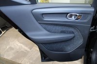 USED 2020 69 VOLVO XC40 2.0 D3 Inscription Pro Auto Euro 6 (s/s) 5dr FULL VOLVO/SPECIALIST HISTORY!