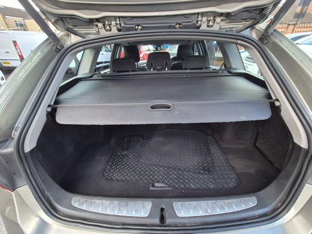 2017 BMW 3 SERIES - Photo 10