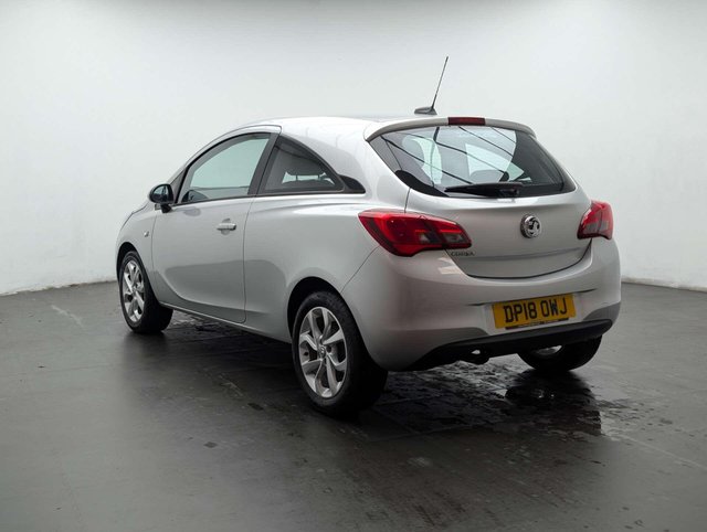 USED 2018 18 VAUXHALL CORSA 1.4 Corsa SRi Nav 3dr CLICK & COLLECT/ HOME DELIVERY