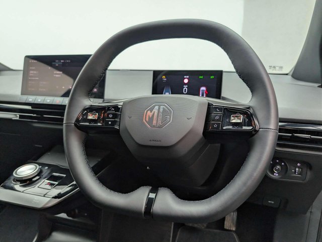 USED 2023 23 MG 4 MG4 Trophy 5dr CLICK & COLLECT/ HOME DELIVERY