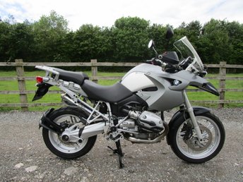 Vehicle Photo Photo