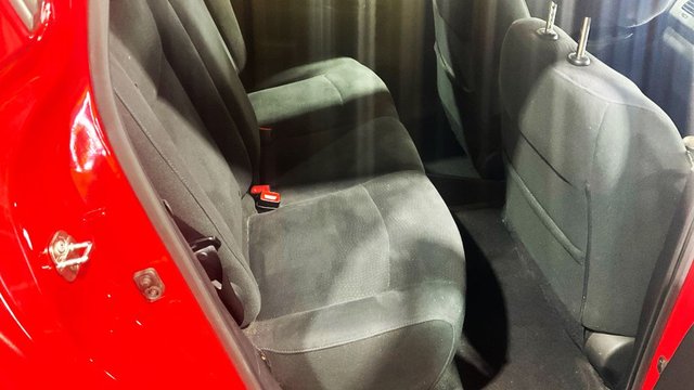 2017 NISSAN LEAF - Photo 10