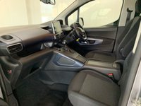 USED 2021 21 PEUGEOT RIFTER 1.5 BlueHDi Allure Standard MPV 5dr Diesel Manual Euro 6 (100 ps) WAV+3 SEATS+ELECTRIC WINCH+RAMP