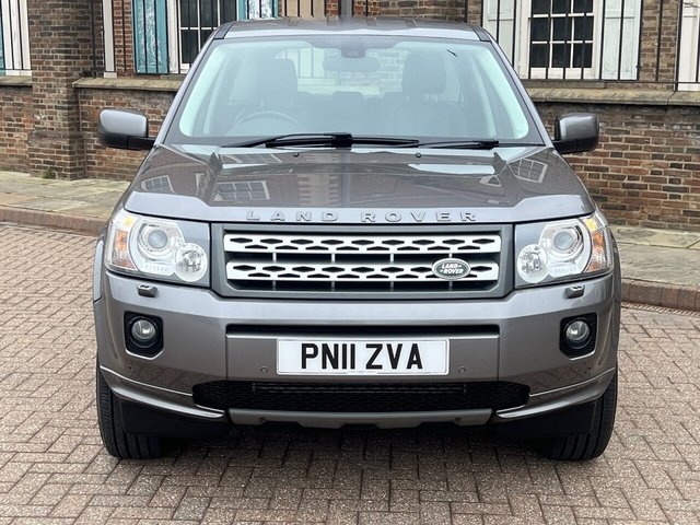 View our LAND ROVER FREELANDER 2