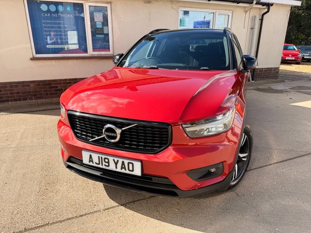 2019 VOLVO XC40 - Photo 5