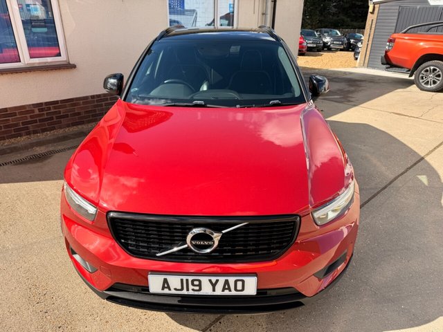 2019 VOLVO XC40 - Photo 11