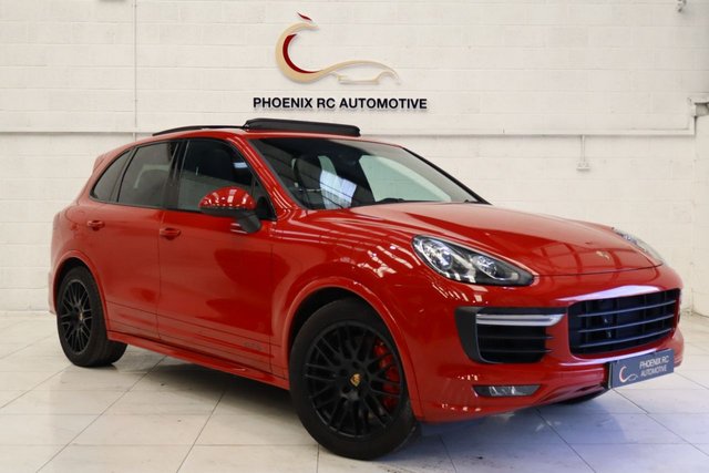 View our PORSCHE CAYENNE
