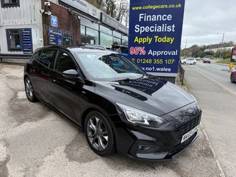 2019 FORD FOCUS
