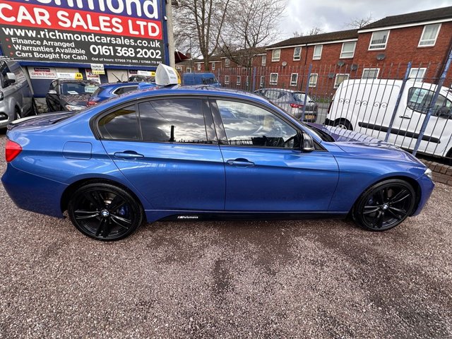 2013 BMW 3 SERIES - Photo 5