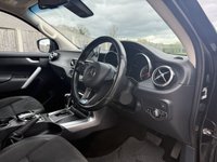 USED 2019 68 MERCEDES-BENZ X-CLASS 2.3 CDI Power Pickup Double Cab 4dr Diesel Auto 4MATIC Euro 6 (190 ps) This 2019 Mercedes Benz X Class Power pickup presents a compelling proposition with its remarkably low mileage for its age. This four wheel drive, 2.3 litre diesel automatic boasts a Euro 6 emission class and a substantial towing weight of 3500 kg, making it a capable and compliant choice. With a clear vehicle history check, this X Class offers peace of mind alongside its robust performance. The Mercedes Benz X Class Power pickup is designed for those who need versatility and strength.
