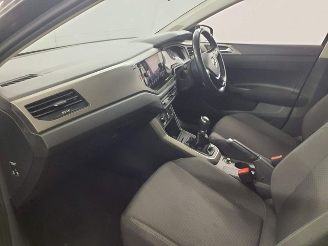 2021 VOLKSWAGEN POLO - Photo 11