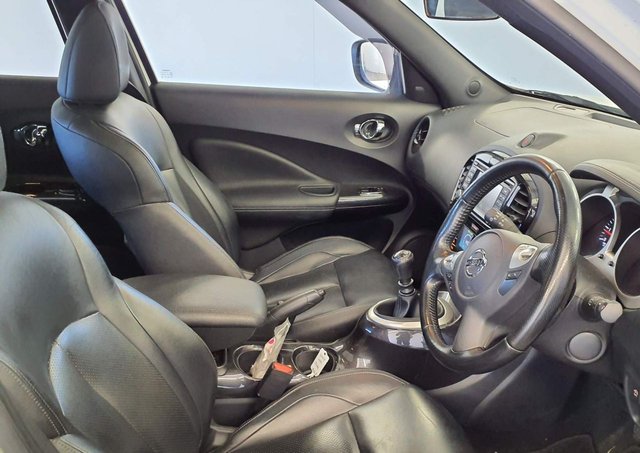 2015 NISSAN JUKE - Photo 2