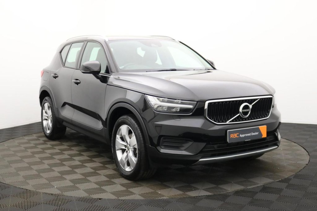 USED 2018 18 VOLVO XC40 1.5 T3 Momentum SUV 5dr Petrol Manual Euro 6 (s/s) (156 ps) Sat Nav, Climate, Sensors