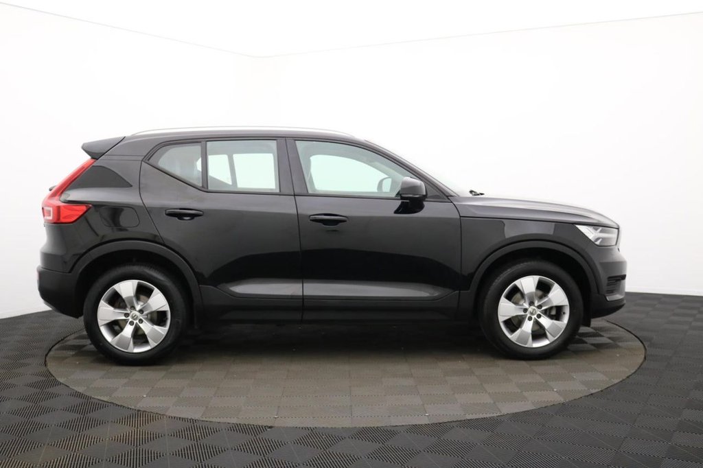 USED 2018 18 VOLVO XC40 1.5 T3 Momentum SUV 5dr Petrol Manual Euro 6 (s/s) (156 ps) Sat Nav, Climate, Sensors