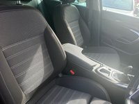 USED 2015 15 VAUXHALL INSIGNIA 2015/15 2.0 CDTi ecoFLEX SRi Nav Hatchback 5dr Diesel Manual Euro 5 (s/s) (140 ps), 2 Owners from new, Only 49000 Miles ************** ONLY 49000 MILES *****************