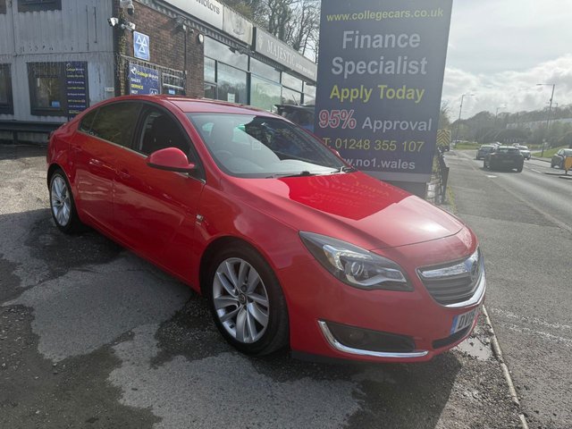 View our VAUXHALL INSIGNIA