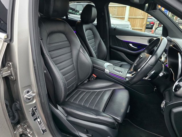 2023 Mercedes-Benz GLC - Photo 9