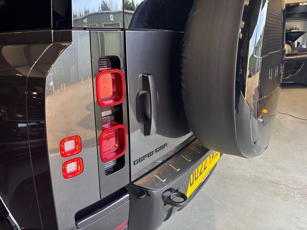 USED 2022 22 LAND ROVER DEFENDER 3.0 D250 MHEV X-Dynamic HSE SUV 5dr Diesel Auto 4WD Euro 6 (s/s) (250 ps) DEPLOYABLE TOW BAR|LIGHT BAR