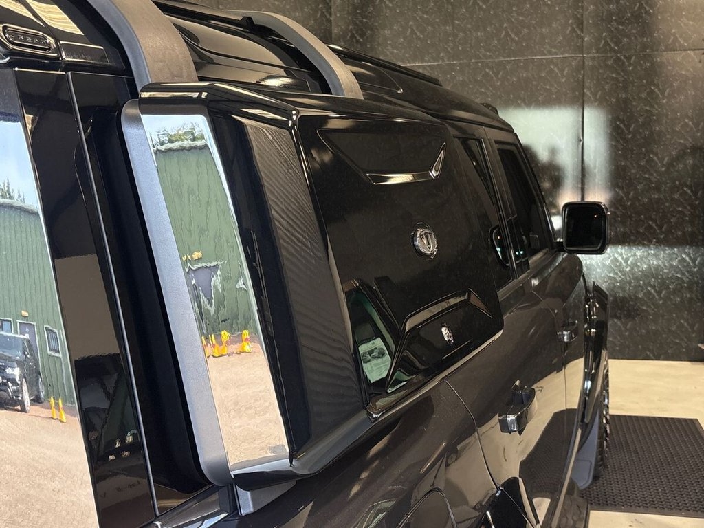 USED 2022 22 LAND ROVER DEFENDER 3.0 D250 MHEV X-Dynamic HSE SUV 5dr Diesel Auto 4WD Euro 6 (s/s) (250 ps) DEPLOYABLE TOW BAR|LIGHT BAR