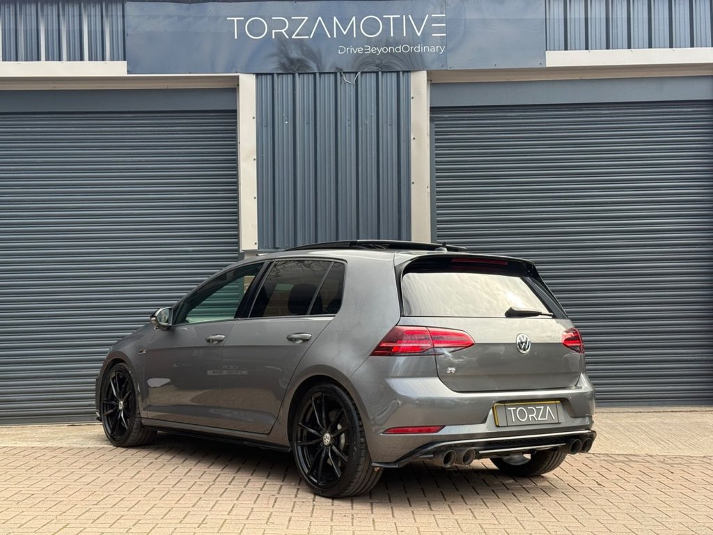 USED 2019 69 VOLKSWAGEN GOLF 2.0 TSI R Hatchback 5dr Petrol DSG 4Motion Euro 6 (s/s) (300 ps) 