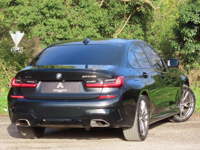 2020 BMW 3 SERIES - Photo 5