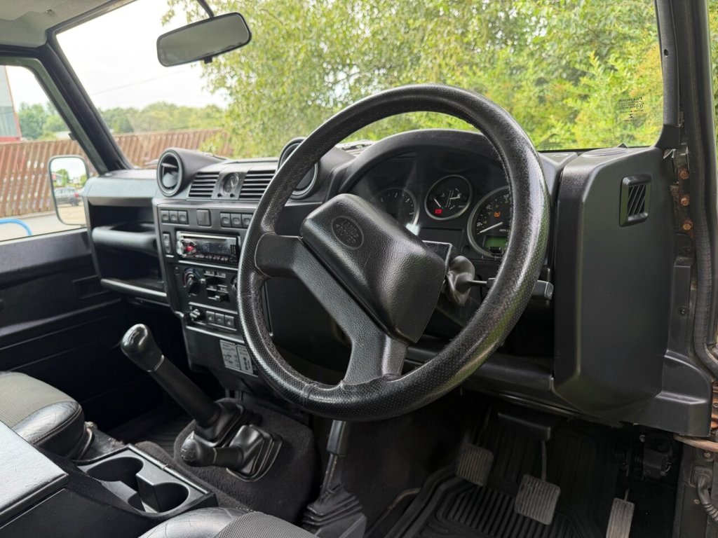 USED 2008 08 LAND ROVER DEFENDER 2.4 TDCi XS Station Wagon 5dr Diesel Manual 4WD MWB Euro 4 (122 bhp)