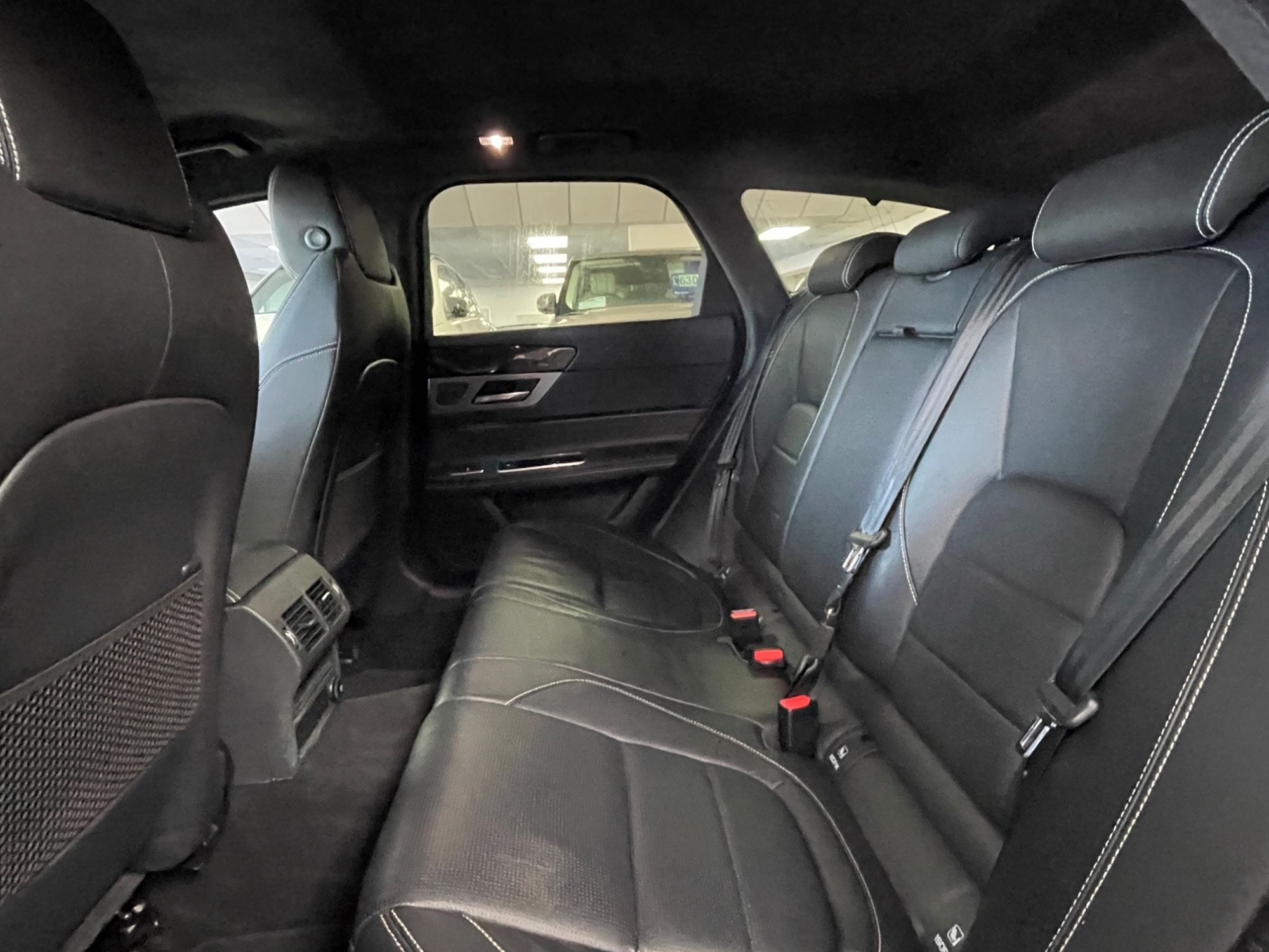 USED 2020 70 JAGUAR XF 2.0d R-Sport Sportbrake 5dr Diesel Auto Euro 6 (s/s) (180 ps) 