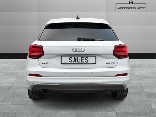 2019 AUDI Q2 - Photo 10