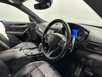 USED 2020 70 MASERATI LEVANTE 3.0 V6 GranSport SUV 5dr Petrol ZF 4WD Euro 6 (s/s) (350 ps) Electric Sports Heated Seats , Panoramic Glass Slide Roof, Full Nero Leather, Switchable Sport Mode / Suspension