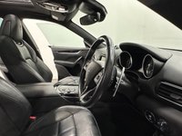 USED 2020 70 MASERATI LEVANTE 3.0 V6 GranSport SUV 5dr Petrol ZF 4WD Euro 6 (s/s) (350 ps) Electric Sports Heated Seats , Panoramic Glass Slide Roof, Full Nero Leather, Switchable Sport Mode / Suspension