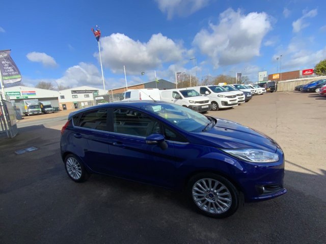 2015 FORD FIESTA 1.5 TDCi Titanium Hatchback 5dr Diesel Manual Euro 5 (75 ps) - Photo 7