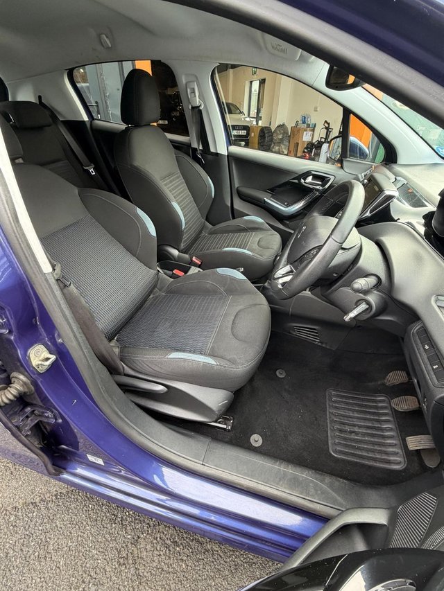 2013 PEUGEOT 208 - Photo 11