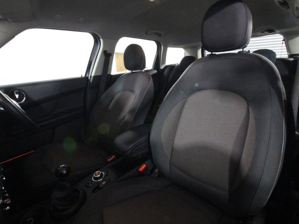 USED 2019 69 MINI COUNTRYMAN 1.5 Cooper Classic SUV 5dr Petrol Manual Euro 6 (s/s) (136 ps) 